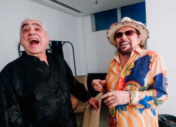 Paulinho Pedra Azul foi o convidado especial do show de Geraldo Azevedo
 -  (crédito: Guilherme Leite/Divulgação)