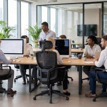 Como o ambiente de trabalho influencia foco e bem-estar - DINO