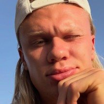 Saiba o que Erling Haaland faz nas férias após a disputa da Copa do Mundo 2026 - No Ataque Internacional