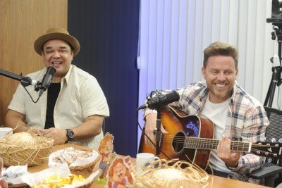 Lelo Lobão e Danniel Maestri comentam o futuro do axé em BH durante entrevista ao Podcast do Carlini -  (crédito: Alexandre Guzanshe/EM/D.A Press.)