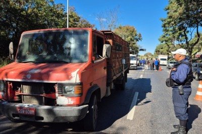 Prefeitura realiza blitz contra a poluição na capital mineira nesta sexta-feira (17/7)
 -  (crédito: Jair Amaral/EM)