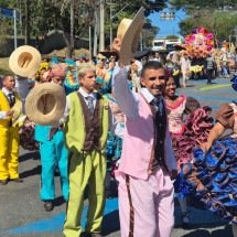 Cortejo Junino leva cor, música e tradição às ruas da Pampulha - Jair Amaral/EM/D.A. Press