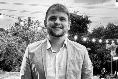 Matheus Azevedo era irm&atilde;o ca&ccedil;ula do senador Cleitinho Azevedo, do ex-prefeito de Divin&oacute;polis Gleidson Azevedo e do deputado estadual Eduardo Azevedo -  (crédito: Prefeitura de Divin&oacute;polis/Reprodu&ccedil;&atilde;o)