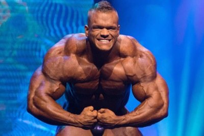 Dallas McCarver (à esq.) compete ao lado de Cedric McMillan no torneio Arnold Classic de 2017 -  (crédito: Frank Jansky/Icon Sportswire via Getty Images)