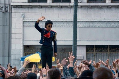 
Filme 'Michael' está no centro da disputa entre os irmãos Prince, coprodutor do longa, e Paris, que criticou publicamente o roteiro -  (crédito: Glen Wilson/Lionsgate)
