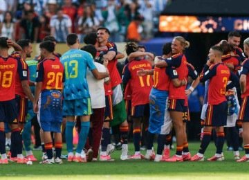Jogadores da Espanha comemoram título da Copa do Mundo de 2026 após vitória sobre a Argentina -  (crédito: Patricia de Melo Moreira/AFP)