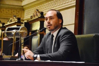 O vereador Carlos Bolsonaro  -  (crédito: Reprodu&ccedil;&atilde;o/Redes Sociais)