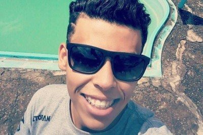 Daniel Henrique Leles Domingos morreu após a moto que ele pilotava ser atingida por um carro quando a motorista do veículo tentava fazer uma ultrapassagem na contramão, no Km 4 da MG-155, em Betim, na Grande BH -  (crédito: Arquivo Pessoal)
