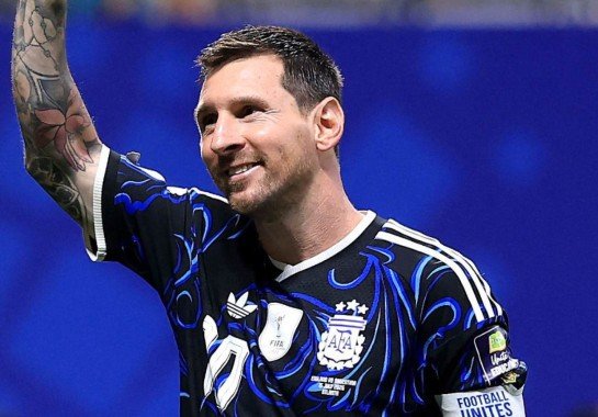 Plataforma elege Messi o craque da Copa e define seleção com os 11 melhores