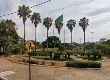 Animais tinham sinais de intoxicação quando foram encontrados pela tutora -  (crédito: Divulgação/Google Street View)