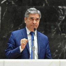 Coronel Sandro reassume prefeitura e exonera todo primeiro escalão - LuiZ Santana/ALMG
