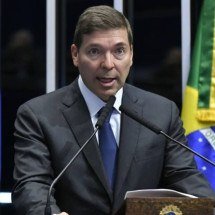 O apoio do PSB a Patrus e o descarte da aliança com o PDT em Minas Gerais