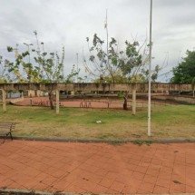 Batida entre caminhão e carro deixa dois mortos no Triângulo Mineiro - Divulgação/Google Street View