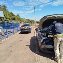 Grande BH: motorista é preso com carro roubado no Rio de Janeiro - PRF / Divulgação