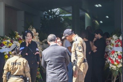  Capitã da Polícia Militar (PMMG) Michele Leão Azevedo está sendo velada na Funerária Dom Bosco, Região Noroeste de Belo Horizonte, nesta quarta-feira (22/7) -  (crédito: Leandro Couri/EM/D.A Press)