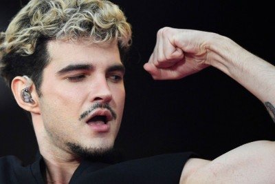 J&atilde;o, com seu visual renovado, demonstra energia para o grande retorno aos palcos e o lan&ccedil;amento de seu novo &aacute;lbum -  (crédito: Daniel Ramalho / AFP)