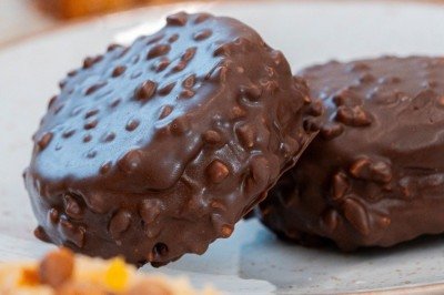 Vencedora na categoria Confeitaria Artesanal da última edição: Raridade - pão de mel com recheio de geleia de cagaita e cobertura de chocolate intenso com crocante de baru por Mariana Martins Alves, da Oficina Mineira de Cakes e Artes -  (crédito: Náshilla Cedro/Divulgação )