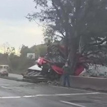 BR-381: acidentes no Sul de MG deixam feridos e 10 km de congestionamento - Redes sociais/Reprodução
