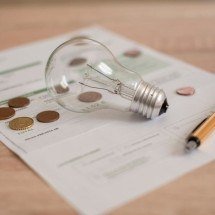 MG: idoso que recebeu conta de luz de R$ 37 mil deve ser indenizado - Envato Elements / Divulgação