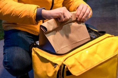 Consumo via delivery cresce no Brasil, e aplicativos como o aiqfome analisam h&aacute;bitos e prefer&ecirc;ncias regionais -  (crédito: FreePik)