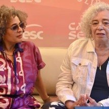 Flip: Angela Davis diz que Brasil não pode eleger Bolsonaros