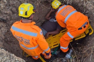 As circunstâncias da queda não foram informadas -  (crédito: Reprodução/CBMMG)