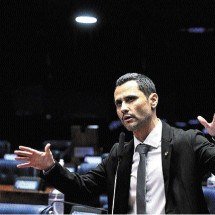 Irmão de Cleitinho garante: ‘Ele me falou que vai ser candidato ao governo’ - Carlos Moura/Agência Senado