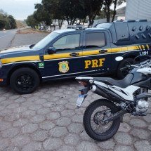 Moto roubada em BH é encontrada a 350 km do local do crime - PRF/Reprodução