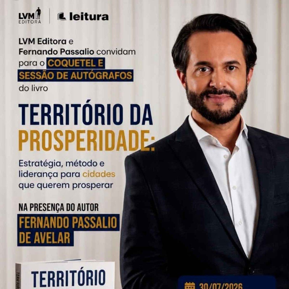 Fernando Pass&aacute;lio lan&ccedil;a livro 