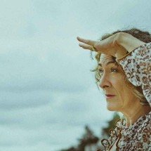 Patrícia Ahmaral assume de vez o lado cantautora no EP 'Nem musa nem pavão'