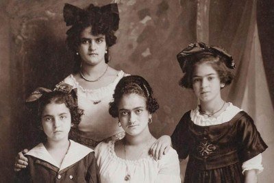 Cristina Kahlo e María Luisa Kahlo com Mara Romeo -  (crédito: Cedido por Mara Romeo Kahlo)