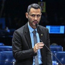 Quaest em Minas: mais eleitores querem um governador independente de Lula e Bolsonaro
