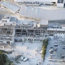 Terremoto no Japão destrói shopping e deixa mortos, diz imprensa local - Kyodo via Reuters