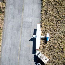 Avião que fez pouso forçado no Carlos Prates será retirado em BH - Leandro Couri/E/D.A.Press