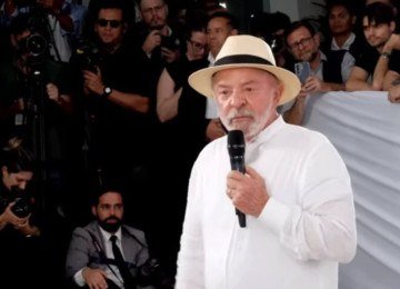 Durante a agenda no Rio, Lula visitou o Centro de Radioterapia do Hospital de Andaraí, no Rio de Janeiro, além de outras unidades de saúde na capital fluminense - (crédito: Reprodução/Youtube) Durante a agenda no Rio, Lula visitou o Centro de Radioterapia do Hospital de Andaraí, no Rio de Janeiro, além de outras unidades de saúde na capital fluminense - (crédito: Reprodução/Youtube)