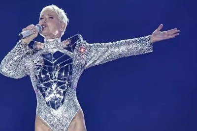 Xuxa rebate críticas sobre figurino: ‘Último voo da virilha’ -  (crédito: Tupi)