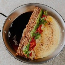 O tombo da lasanha: clássico de almoços de família ganha nova roupagem  - Magê Monteiro/Divulgação