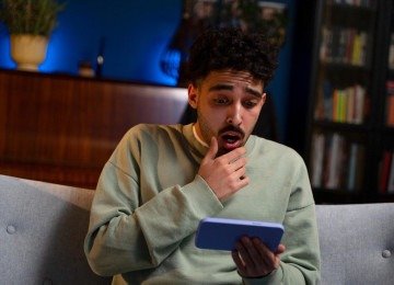 Estudos demonstram que eventos amea&ccedil;adores ou not&iacute;cias alarmantes geram maior ativa&ccedil;&atilde;o cerebral do que conte&uacute;dos neutros ou positivos -  (crédito: MAGNIFIC/REPRODU&Ccedil;&Atilde;O)