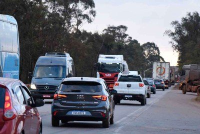 Tráfego na BR-040, na saída de férias, no começo do mês: julho é historicamente marcado por grande volume de veículos e de acidentes nas estradas

 -  (crédito: Gladyston Rodrigues/EM/D.A Press – 4/7/26)
