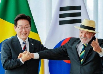 Presidente Lula e o líder da Coreia do Sul, Lee Jae Myung  -  (crédito: Ricardo Stuckert/PR)
