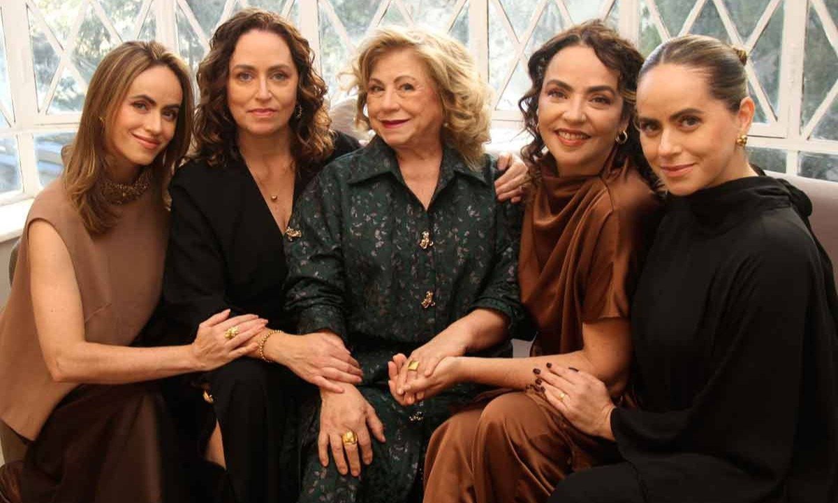 Fam&iacute;lia malloy:  Marcella, Fernanda, Maria Rita, Renata e Carolina