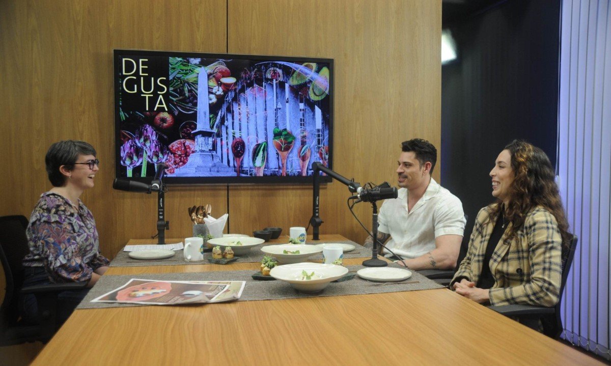 Na entrevista para o podcast Degusta, os chefs Aleth&eacute;a Ruckert e Max Catolino, do restaurante Rivo, revelaram uma novidade para o ano que vem: v&atilde;o abrir um bar 