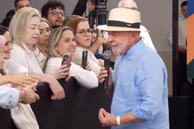 Lula defendeu que seu governo entregou resultados melhores na saúde  -  (crédito: Reprodução/Youtube Lula Oficial)