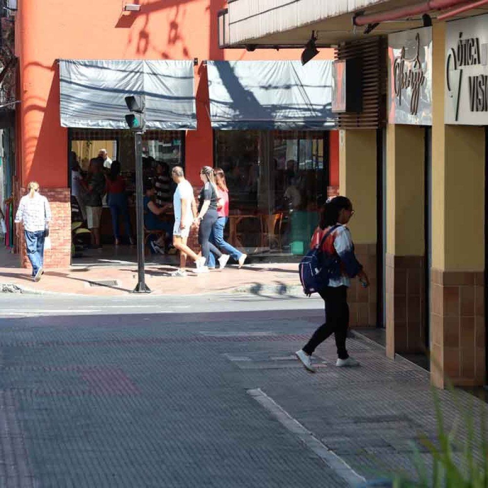 Por que empresários investem mesmo pessimistas com o Brasil