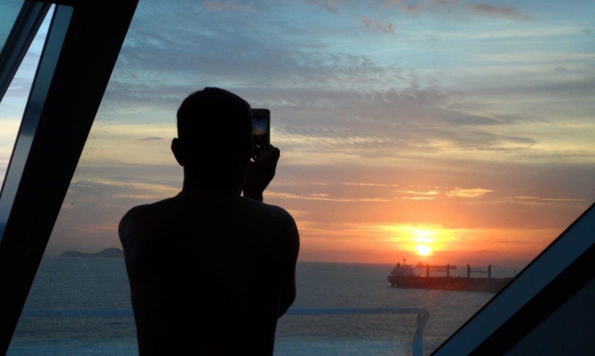 Entre os passageiros mais jovens do MSC Splendida est&aacute; o fot&oacute;grafo paraense Felipe Guimar&atilde;es