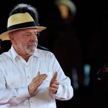 Palanque de Lula em Minas mira estado decisivo para a Presidência - Miguel Schincariol/AFP