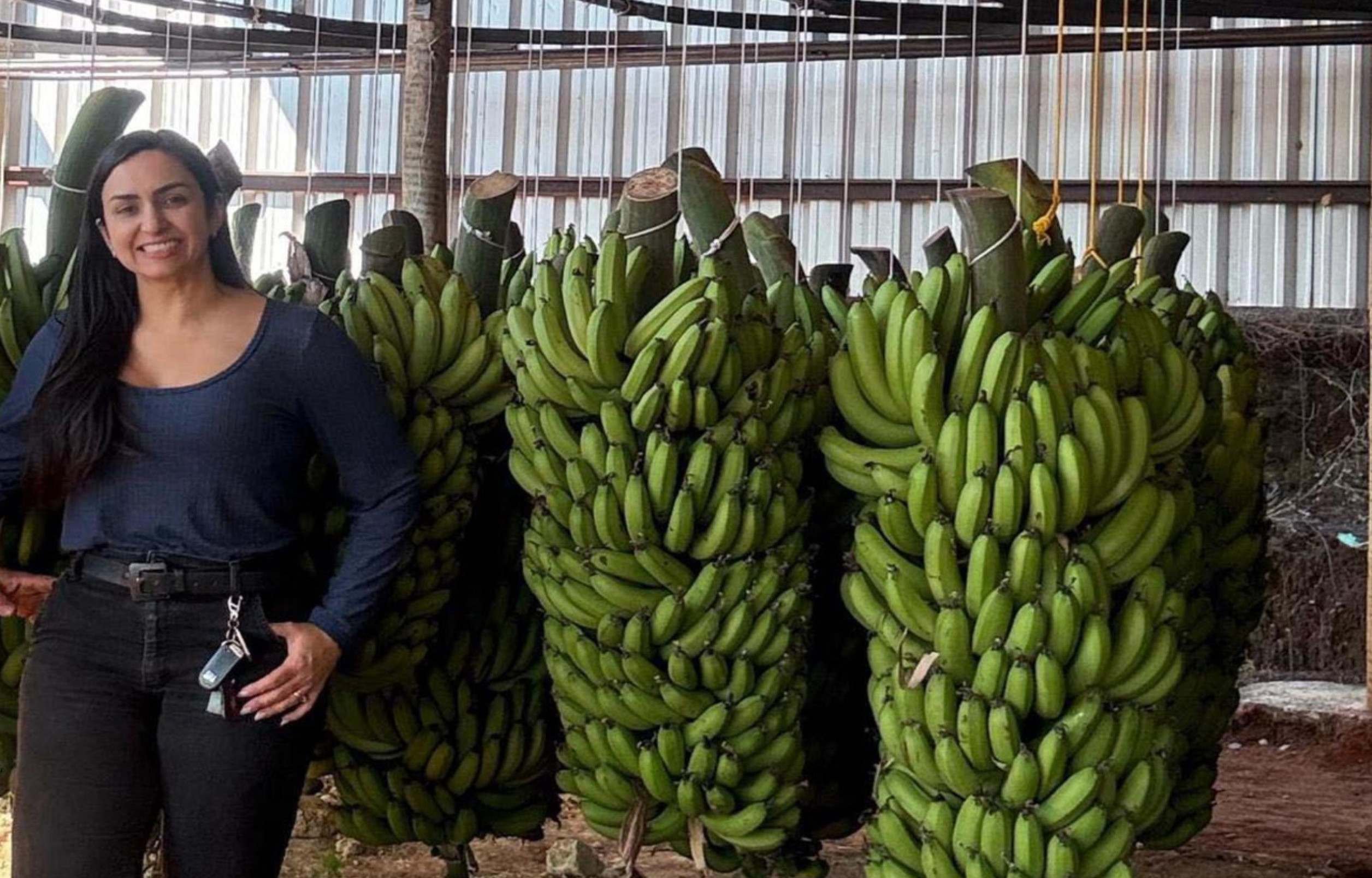Sabrina de Faria Lima, produtora familiar e cooperada da Comale Alimentos