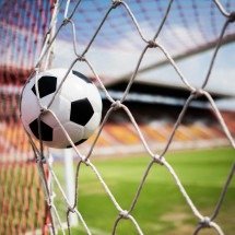 Criança será indenizada em R$ 20 mil por acidente durante jogo de futebol - Freepik / Imagem ilustrativa