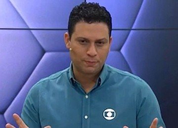 Darino Sena, ex-apresentador do Globo Esporte, que foi socorrido ap&oacute;s surto psic&oacute;tico em Salvador -  (crédito: TV Globo Bahia)