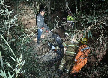 Um motorista foi preso por embriaguez
 -  (crédito: Reprodução/CBMMG)